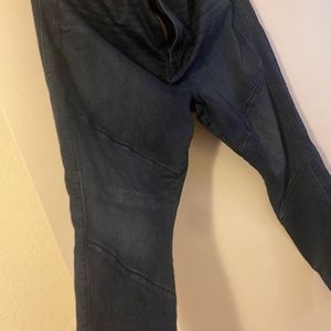 Size 24 Good American skinny jeans. Worn a once, like brand new.